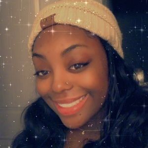 Meet your Posher, Zia